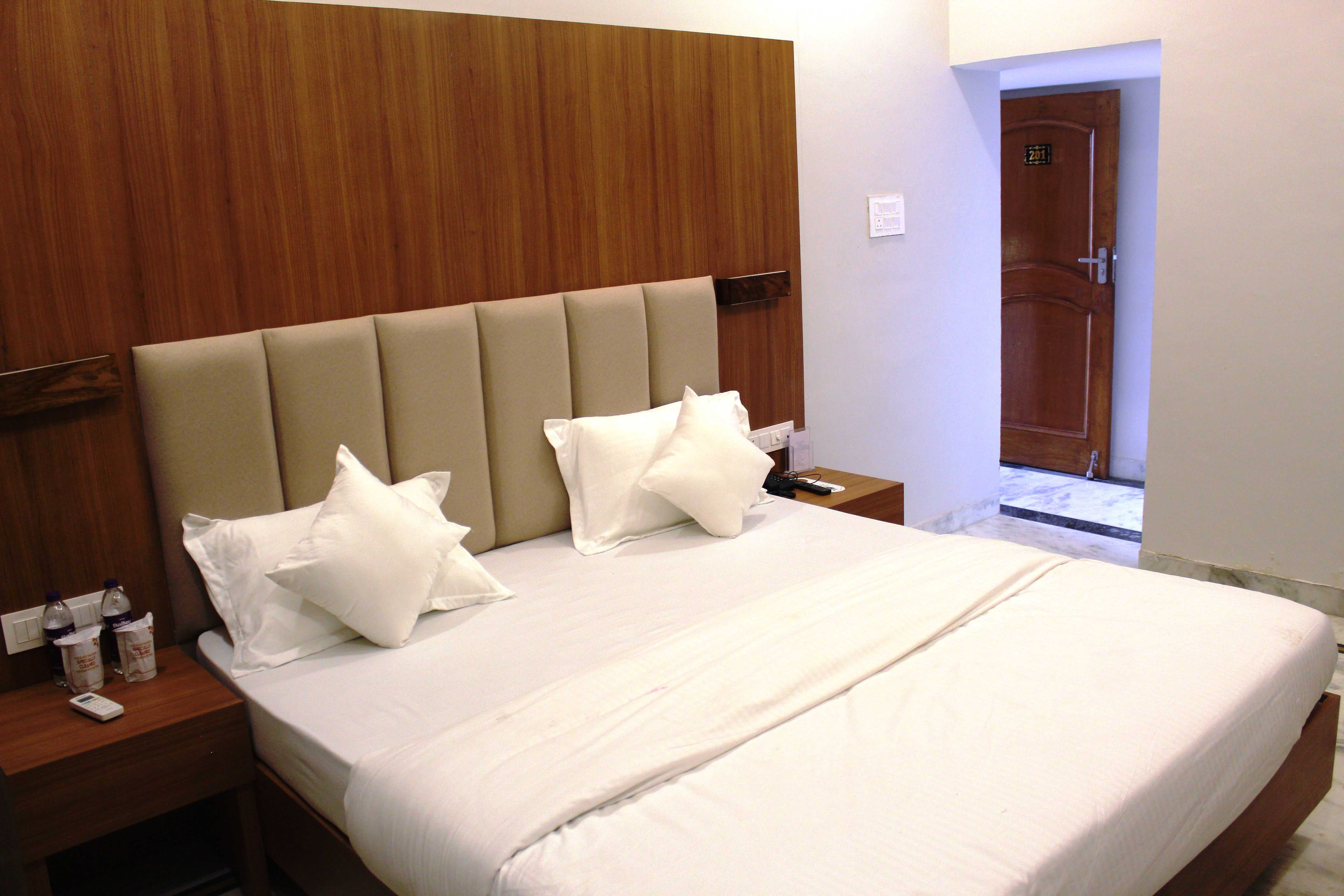 Super Deluxe Room
